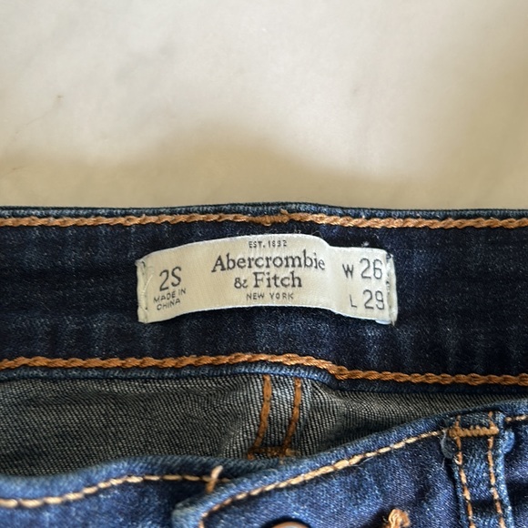 Abercrombie Skinny Jeans - Picture 2 of 6
